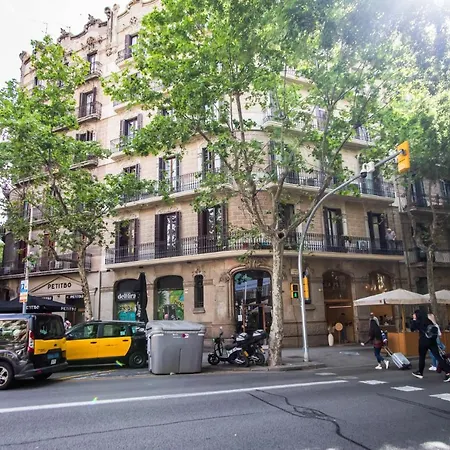 41ari1045- Fantastic And Super Spacious 3bed In The Center *